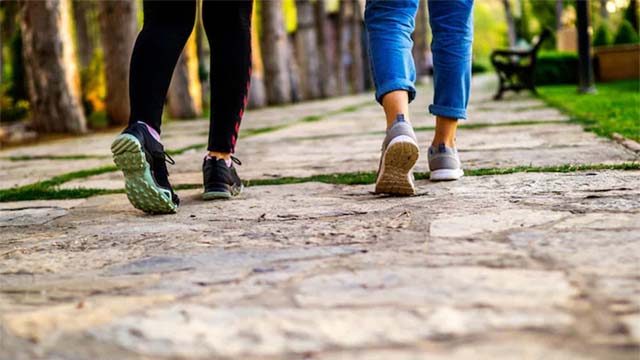 How a 10-Minute Walk After Eating Can Reduce Diabetes Risk