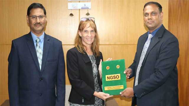 BTRC Hands Over Licenses to Starlink